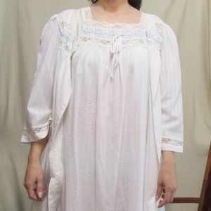 union label white long nightgown and robe  ,large
